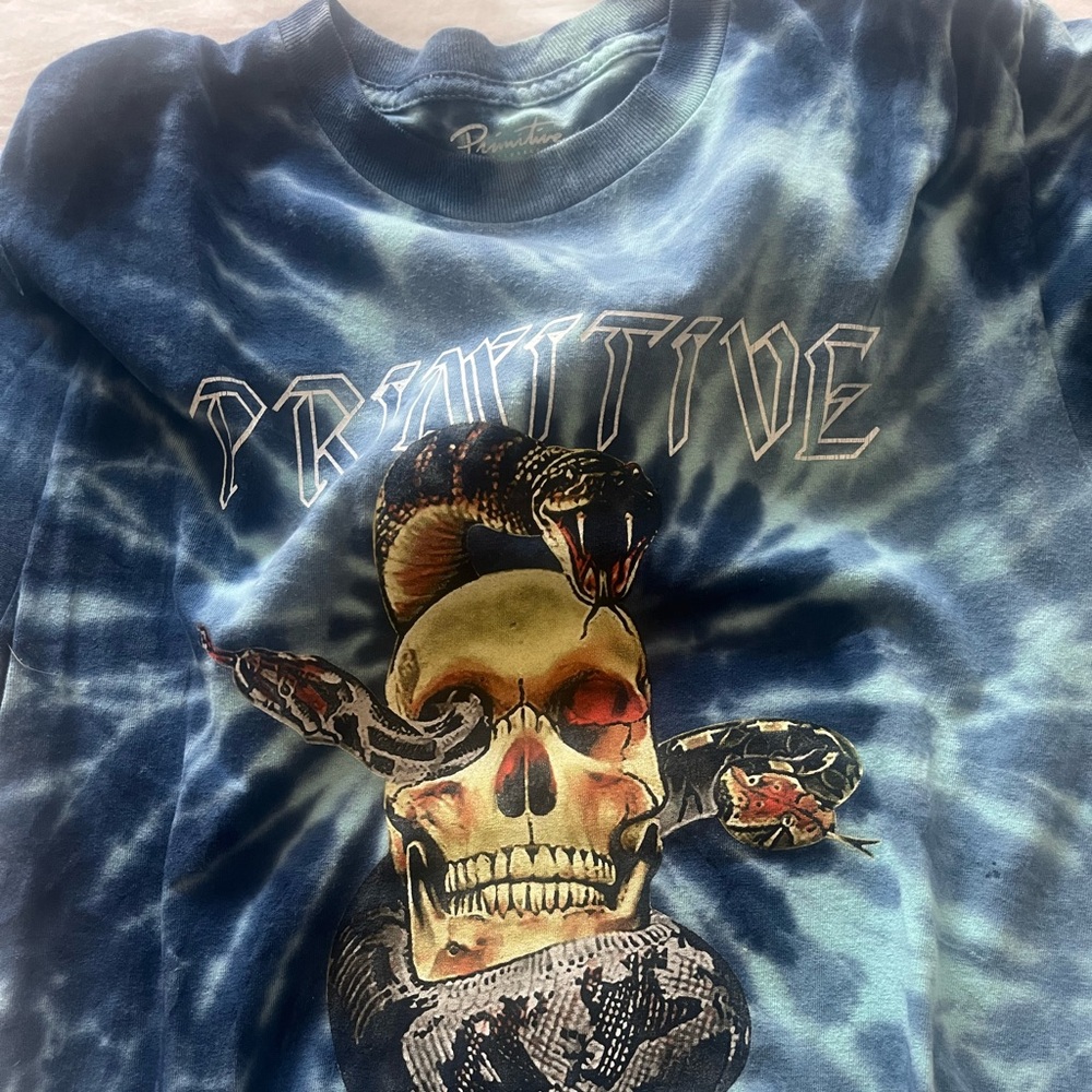 Primitive Tee Size M